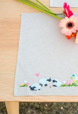 Kit 2 sets de table moutons dans le pré - Bergère de France