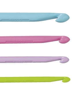 Crochets plastique colorés sans manche, 15 cm n°7 - Bergère de France