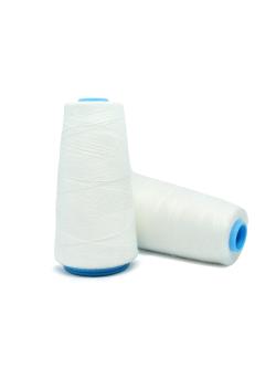 Cône fil polyester 2 couleurs, 2500 m lot 1