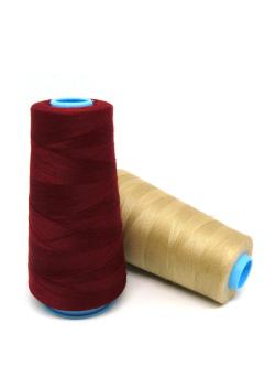 Cône fil polyester 2 couleurs, 2500 m lot 7