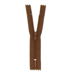 Fermeture nylon non séparable marron, 40 cm - Bergère de France