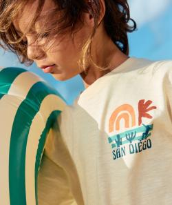 T-shirt garçon en coton bio jaune avec messages et motifs thème californie - 14 A